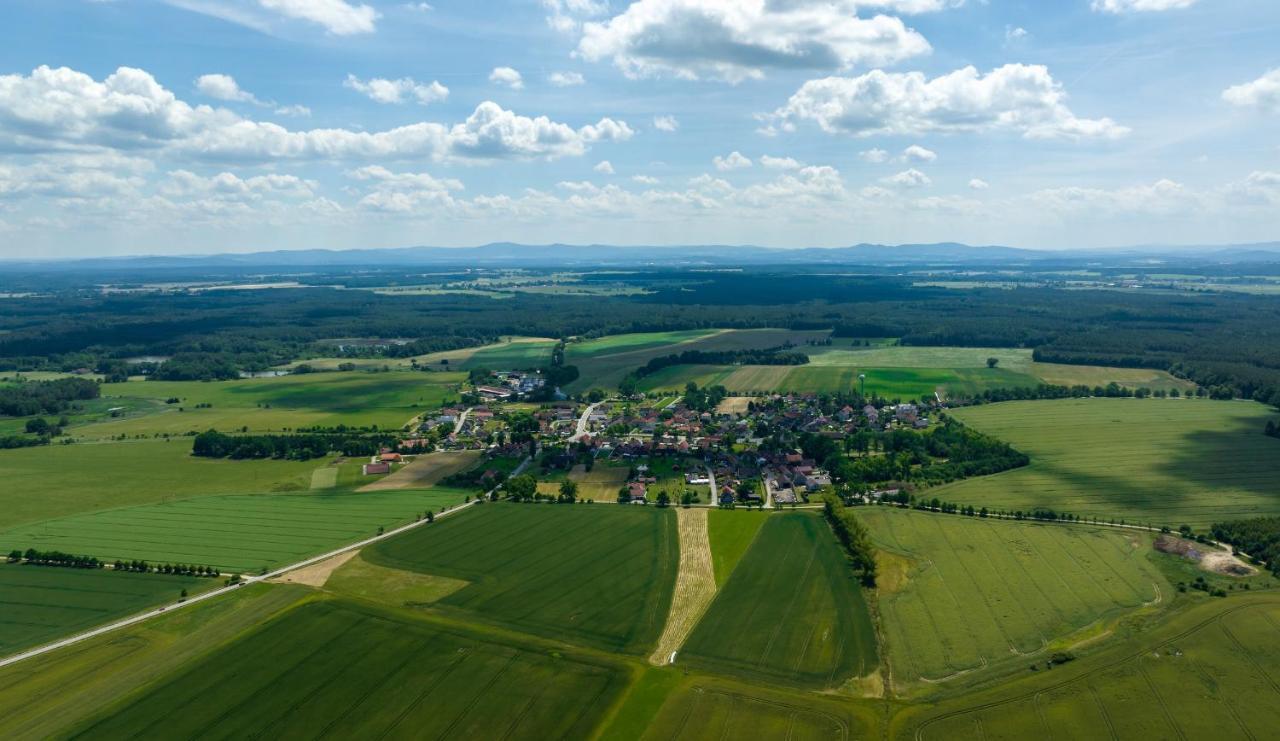 Penzion U Sykoru Trebon Luaran gambar